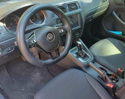 Серый Фольксваген Джетта, объемом двигателя 2 л и пробегом 197 тыс. км за 10500 $, фото 2 на Automoto.ua