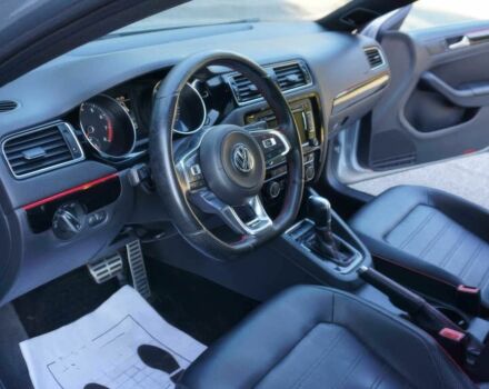 Серый Фольксваген Джетта, объемом двигателя 2 л и пробегом 77 тыс. км за 9000 $, фото 7 на Automoto.ua