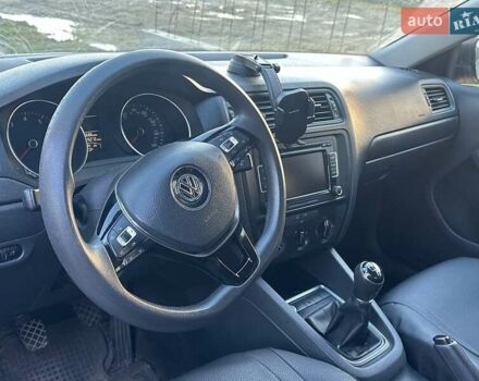 Сірий Фольксваген Джетта, об'ємом двигуна 1.98 л та пробігом 129 тис. км за 10250 $, фото 3 на Automoto.ua