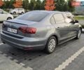Фольксваген Джетта 2015 в Ирпене на Automoto.ua Серый Фольксваген Джетта, объемом двигателя 1.98 л и пробегом 158 тыс. км за 9500 $, фото 4 на Automoto.ua