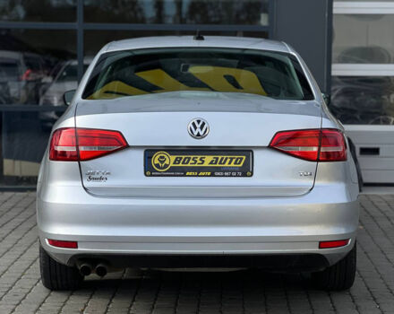 Серый Фольксваген Джетта, объемом двигателя 2 л и пробегом 190 тыс. км за 10500 $, фото 4 на Automoto.ua