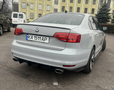 Серый Фольксваген Джетта, объемом двигателя 1.8 л и пробегом 157 тыс. км за 13500 $, фото 6 на Automoto.ua