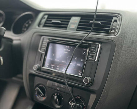 Сірий Фольксваген Джетта, об'ємом двигуна 1.4 л та пробігом 210 тис. км за 9500 $, фото 20 на Automoto.ua