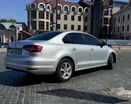 Фольксваген Джетта 2015 в Черновцах на Automoto.ua Серый Фольксваген Джетта, объемом двигателя 2 л и пробегом 310 тыс. км за 9500 $, фото 28 на Automoto.ua