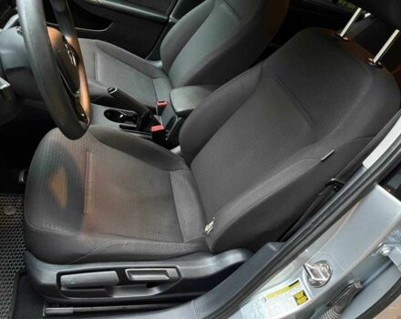 Серый Фольксваген Джетта, объемом двигателя 1.4 л и пробегом 245 тыс. км за 7700 $, фото 1 на Automoto.ua