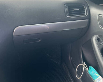 Сірий Фольксваген Джетта, об'ємом двигуна 1.8 л та пробігом 163 тис. км за 9200 $, фото 11 на Automoto.ua