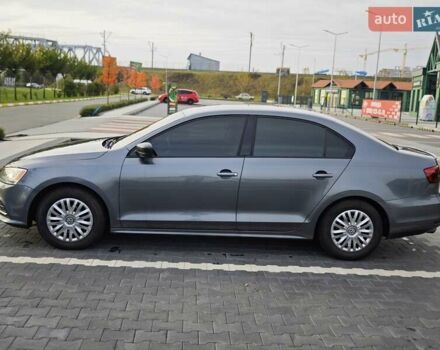 Фольксваген Джетта 2015 в Ирпене на Automoto.ua Серый Фольксваген Джетта, объемом двигателя 1.98 л и пробегом 158 тыс. км за 9500 $, фото 1 на Automoto.ua