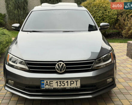 Сірий Фольксваген Джетта, об'ємом двигуна 2 л та пробігом 175 тис. км за 12499 $, фото 3 на Automoto.ua