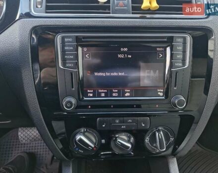 Сірий Фольксваген Джетта, об'ємом двигуна 1.8 л та пробігом 278 тис. км за 9999 $, фото 20 на Automoto.ua