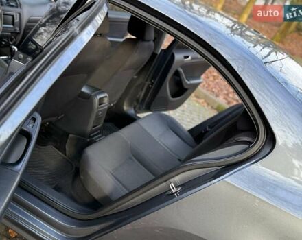 Серый Фольксваген Джетта, объемом двигателя 1.4 л и пробегом 100 тыс. км за 9200 $, фото 113 на Automoto.ua