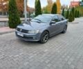 Фольксваген Джетта 2015 в Кременчуге на Automoto.ua Серый Фольксваген Джетта, объемом двигателя 2 л и пробегом 135 тыс. км за 11000 $, фото 1 на Automoto.ua