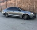 Серый Фольксваген Джетта, объемом двигателя 1.78 л и пробегом 185 тыс. км за 9500 $, фото 2 на Automoto.ua
