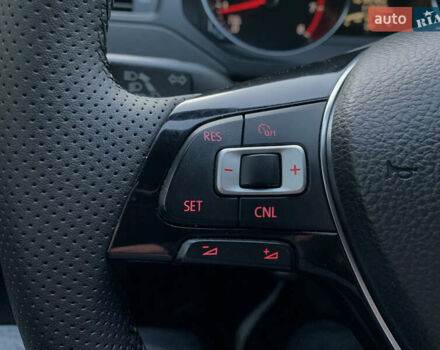 Серый Фольксваген Джетта, объемом двигателя 1.4 л и пробегом 113 тыс. км за 9900 $, фото 20 на Automoto.ua