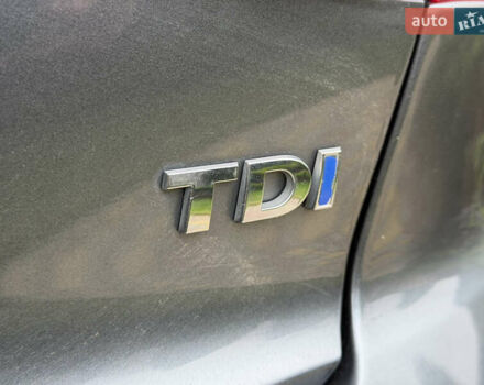 Сірий Фольксваген Джетта, об'ємом двигуна 2 л та пробігом 175 тис. км за 12499 $, фото 19 на Automoto.ua