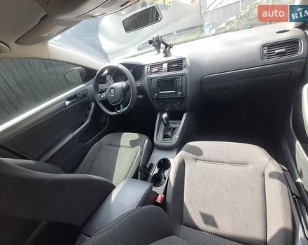 Серый Фольксваген Джетта, объемом двигателя 1.4 л и пробегом 156 тыс. км за 9000 $, фото 4 на Automoto.ua