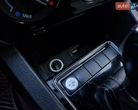 Сірий Фольксваген Джетта, об'ємом двигуна 1.8 л та пробігом 278 тис. км за 9999 $, фото 23 на Automoto.ua