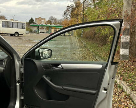 Сірий Фольксваген Джетта, об'ємом двигуна 1.8 л та пробігом 153 тис. км за 11000 $, фото 9 на Automoto.ua