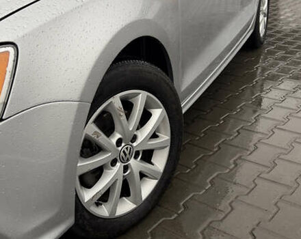 Серый Фольксваген Джетта, объемом двигателя 1.8 л и пробегом 169 тыс. км за 8900 $, фото 11 на Automoto.ua