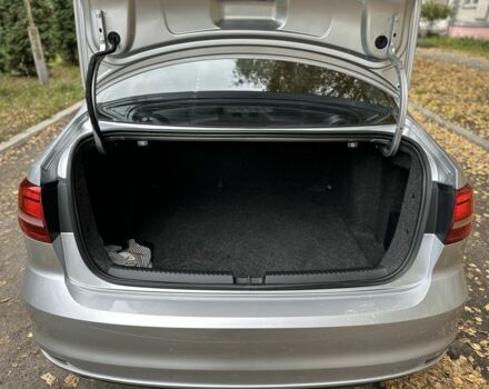 Серый Фольксваген Джетта, объемом двигателя 2 л и пробегом 199 тыс. км за 11500 $, фото 23 на Automoto.ua