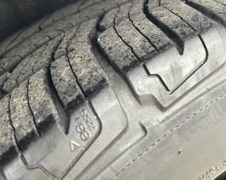 Сірий Фольксваген Джетта, об'ємом двигуна 1.4 л та пробігом 210 тис. км за 9500 $, фото 18 на Automoto.ua