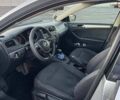 Сірий Фольксваген Джетта, об'ємом двигуна 1.8 л та пробігом 201 тис. км за 8000 $, фото 2 на Automoto.ua