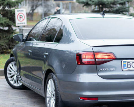 Серый Фольксваген Джетта, объемом двигателя 1.8 л и пробегом 157 тыс. км за 12500 $, фото 6 на Automoto.ua