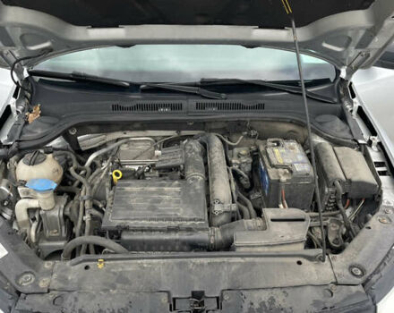 Сірий Фольксваген Джетта, об'ємом двигуна 1.4 л та пробігом 210 тис. км за 9500 $, фото 23 на Automoto.ua