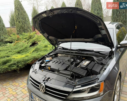 Сірий Фольксваген Джетта, об'ємом двигуна 2 л та пробігом 175 тис. км за 12499 $, фото 55 на Automoto.ua