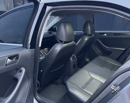 Серый Фольксваген Джетта, объемом двигателя 1.97 л и пробегом 167 тыс. км за 13300 $, фото 8 на Automoto.ua