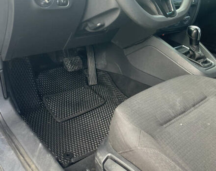 Сірий Фольксваген Джетта, об'ємом двигуна 1.8 л та пробігом 163 тис. км за 9200 $, фото 16 на Automoto.ua