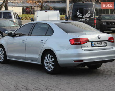 Серый Фольксваген Джетта, объемом двигателя 1.8 л и пробегом 177 тыс. км за 10999 $, фото 6 на Automoto.ua