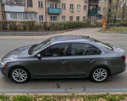 Серый Фольксваген Джетта, объемом двигателя 1.8 л и пробегом 126 тыс. км за 12500 $, фото 1 на Automoto.ua