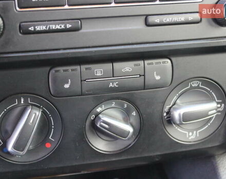 Серый Фольксваген Джетта, объемом двигателя 1.8 л и пробегом 177 тыс. км за 10999 $, фото 15 на Automoto.ua