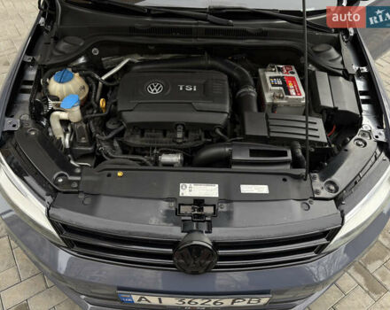 Серый Фольксваген Джетта, объемом двигателя 1.8 л и пробегом 123 тыс. км за 10000 $, фото 13 на Automoto.ua