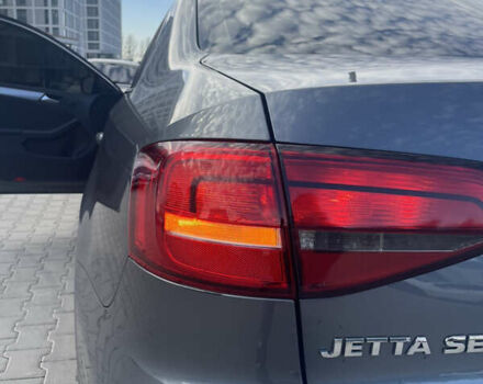 Сірий Фольксваген Джетта, об'ємом двигуна 1.8 л та пробігом 163 тис. км за 9200 $, фото 21 на Automoto.ua