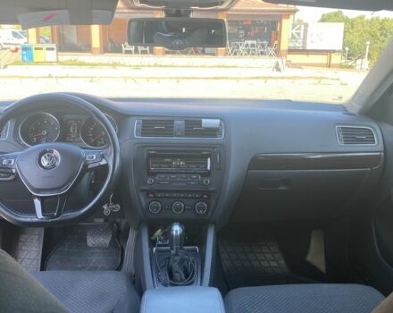 Серый Фольксваген Джетта, объемом двигателя 1.4 л и пробегом 217 тыс. км за 10700 $, фото 11 на Automoto.ua