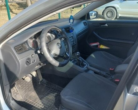 Серый Фольксваген Джетта, объемом двигателя 2 л и пробегом 150 тыс. км за 8900 $, фото 7 на Automoto.ua