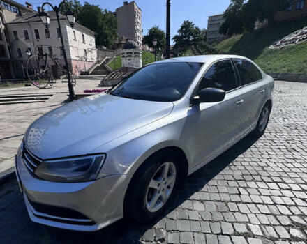 Фольксваген Джетта 2015 в Черновцах на Automoto.ua Серый Фольксваген Джетта, объемом двигателя 2 л и пробегом 310 тыс. км за 9500 $, фото 16 на Automoto.ua