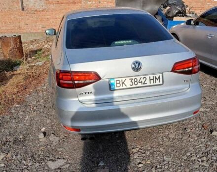 Серый Фольксваген Джетта, объемом двигателя 1.4 л и пробегом 190 тыс. км за 8600 $, фото 3 на Automoto.ua