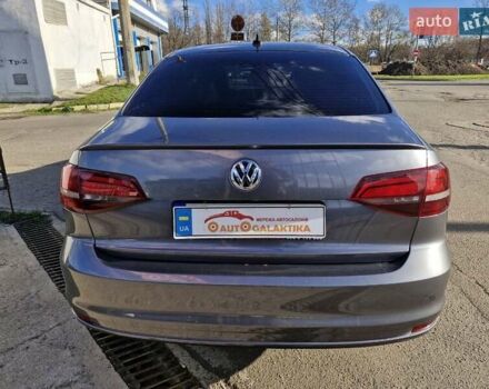 Сірий Фольксваген Джетта, об'ємом двигуна 1.8 л та пробігом 278 тис. км за 9999 $, фото 4 на Automoto.ua