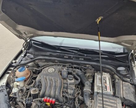 Серый Фольксваген Джетта, объемом двигателя 2 л и пробегом 229 тыс. км за 8900 $, фото 7 на Automoto.ua