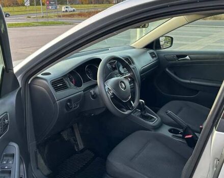 Серый Фольксваген Джетта, объемом двигателя 2 л и пробегом 101 тыс. км за 8500 $, фото 8 на Automoto.ua