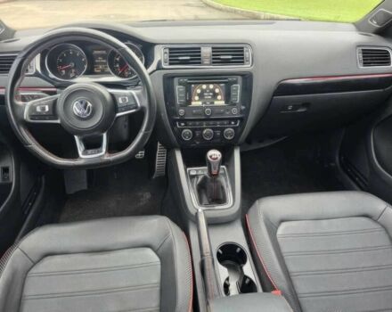 Серый Фольксваген Джетта, объемом двигателя 2 л и пробегом 71 тыс. км за 9000 $, фото 8 на Automoto.ua