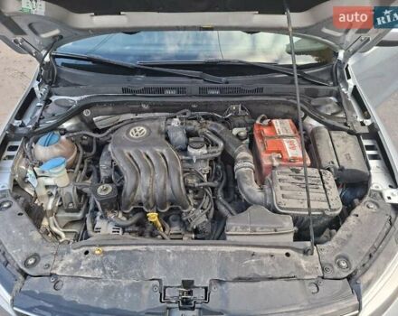 Серый Фольксваген Джетта, объемом двигателя 1.98 л и пробегом 257 тыс. км за 8100 $, фото 7 на Automoto.ua