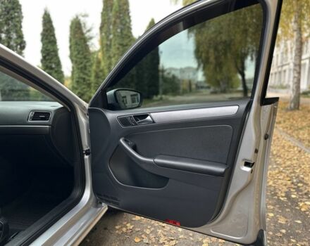 Серый Фольксваген Джетта, объемом двигателя 2 л и пробегом 199 тыс. км за 11500 $, фото 22 на Automoto.ua