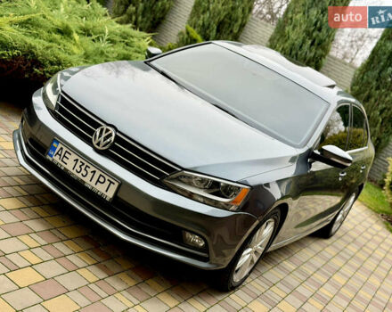 Сірий Фольксваген Джетта, об'ємом двигуна 2 л та пробігом 175 тис. км за 12499 $, фото 15 на Automoto.ua