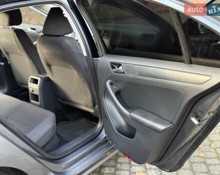 Серый Фольксваген Джетта, объемом двигателя 1.4 л и пробегом 100 тыс. км за 9200 $, фото 107 на Automoto.ua