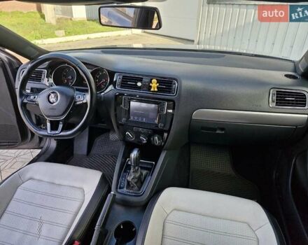 Сірий Фольксваген Джетта, об'ємом двигуна 1.8 л та пробігом 278 тис. км за 9999 $, фото 16 на Automoto.ua