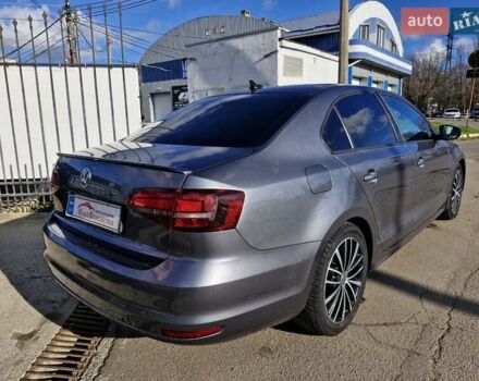 Сірий Фольксваген Джетта, об'ємом двигуна 1.8 л та пробігом 278 тис. км за 9999 $, фото 3 на Automoto.ua