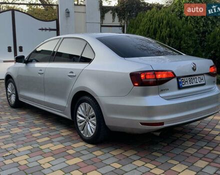 Серый Фольксваген Джетта, объемом двигателя 1.4 л и пробегом 113 тыс. км за 9900 $, фото 6 на Automoto.ua